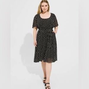 Torrid Midi Dress 2X Black Chiffon‎ Bird Print Flutter Sleeve Retro Feminine